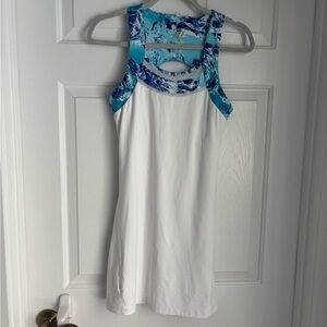 Tail White and Blue Patterned Tennis Dress
Excellent condition. No signs of wear